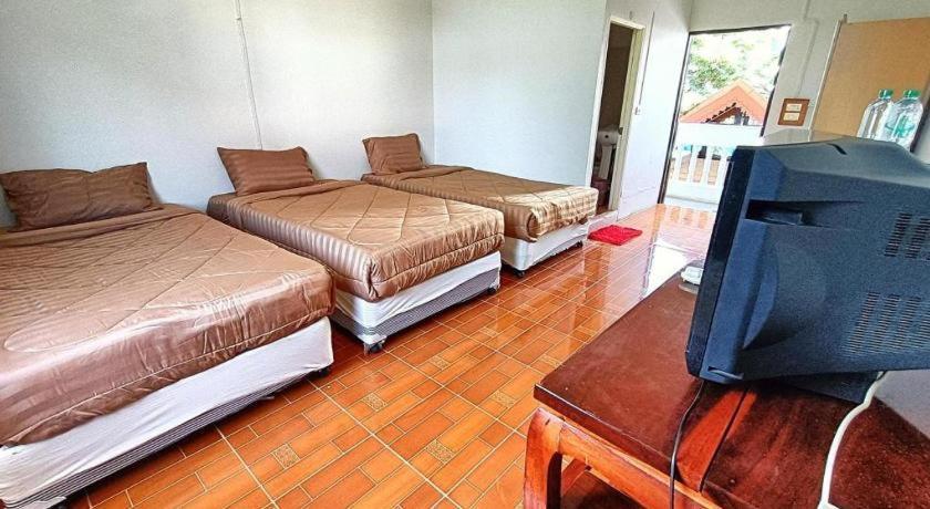 מה סאי Piyaporn Hill Paradise Hotel מראה חיצוני תמונה