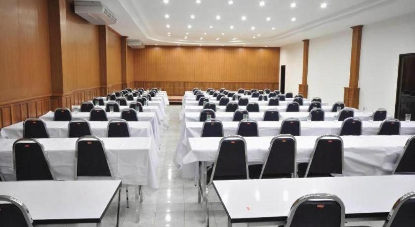 מה סאי Piyaporn Hill Paradise Hotel מראה חיצוני תמונה