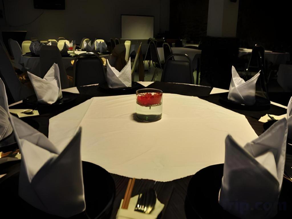 מה סאי Piyaporn Hill Paradise Hotel מראה חיצוני תמונה